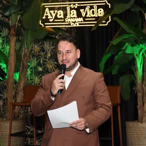 Alexander De Mondey_ Fundador de Fine Dining Table