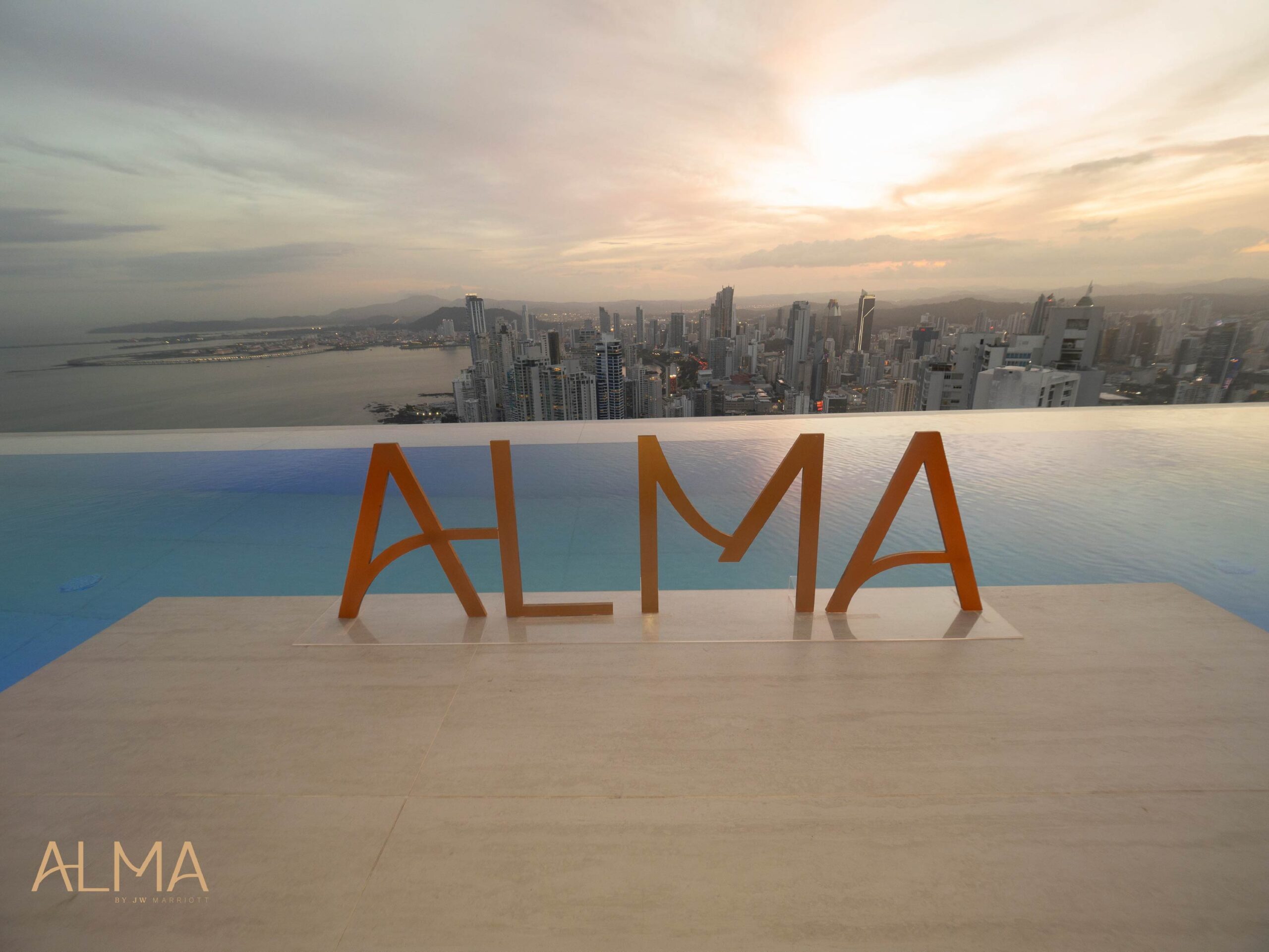 Alma-Web-05