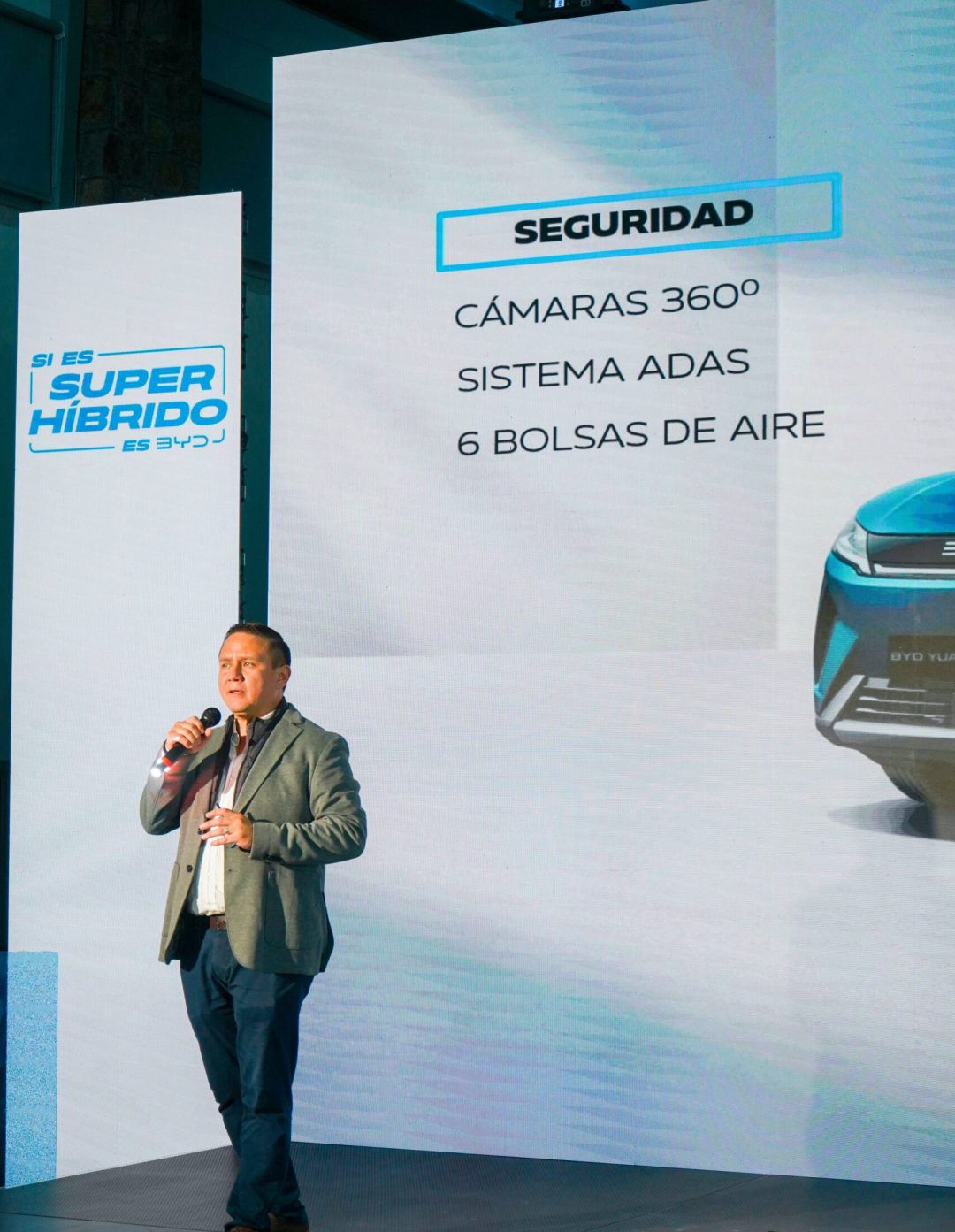 Carlos Quezada, Gerente País BYD